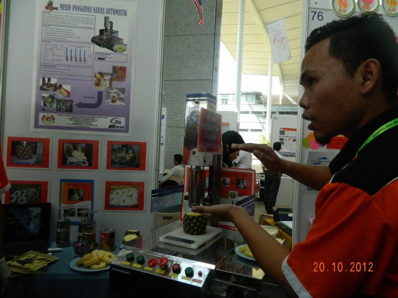 ACADREX2012 - 40 ACADREX2012 - 40